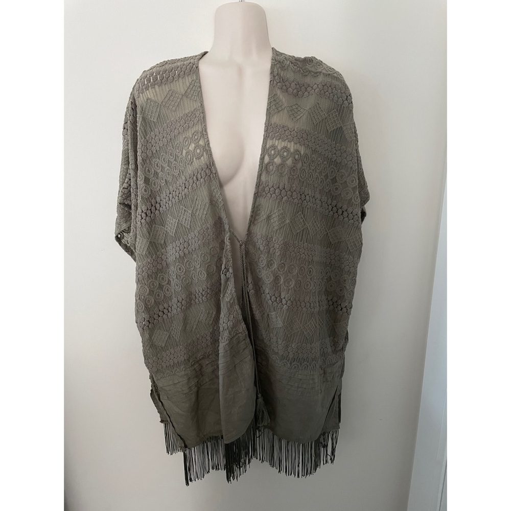 Chico’s Olive Green Lightweight Knit Kimono